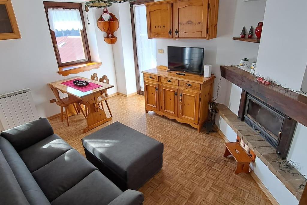 Appartamento Cialuzin Pieve di Cadore Luaran gambar